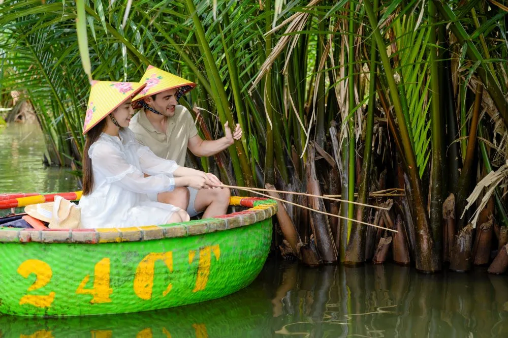 Trải nghiệm rừng dừa Bảy Mẫu