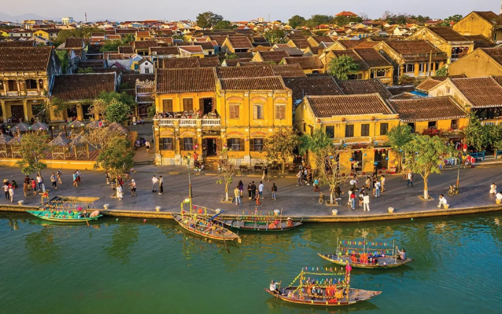 Take a Stroll Through the Characteristic Old Streets